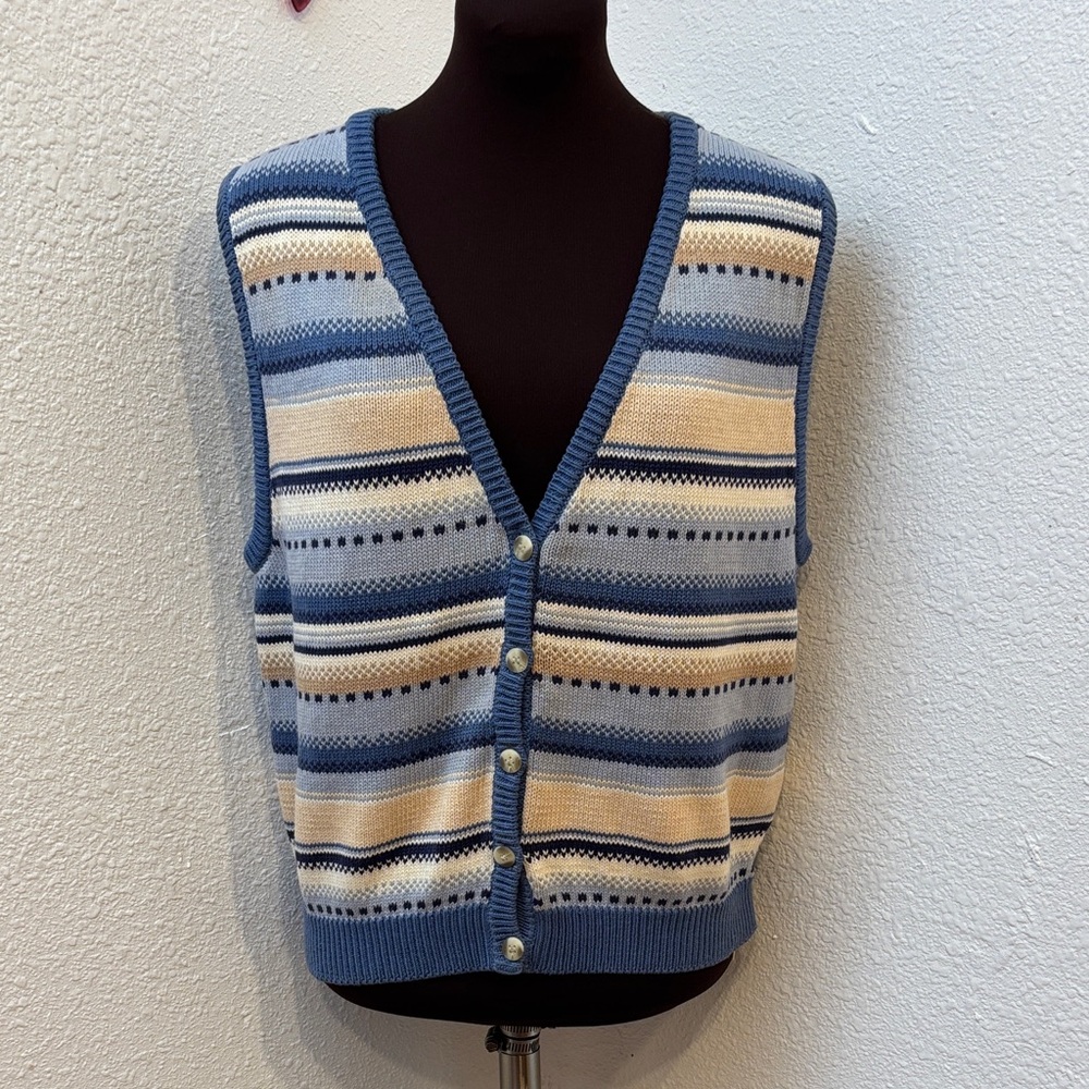 Vintage 1980’s Jantzen Classics striped blue and cream knit sweater vest. Size L